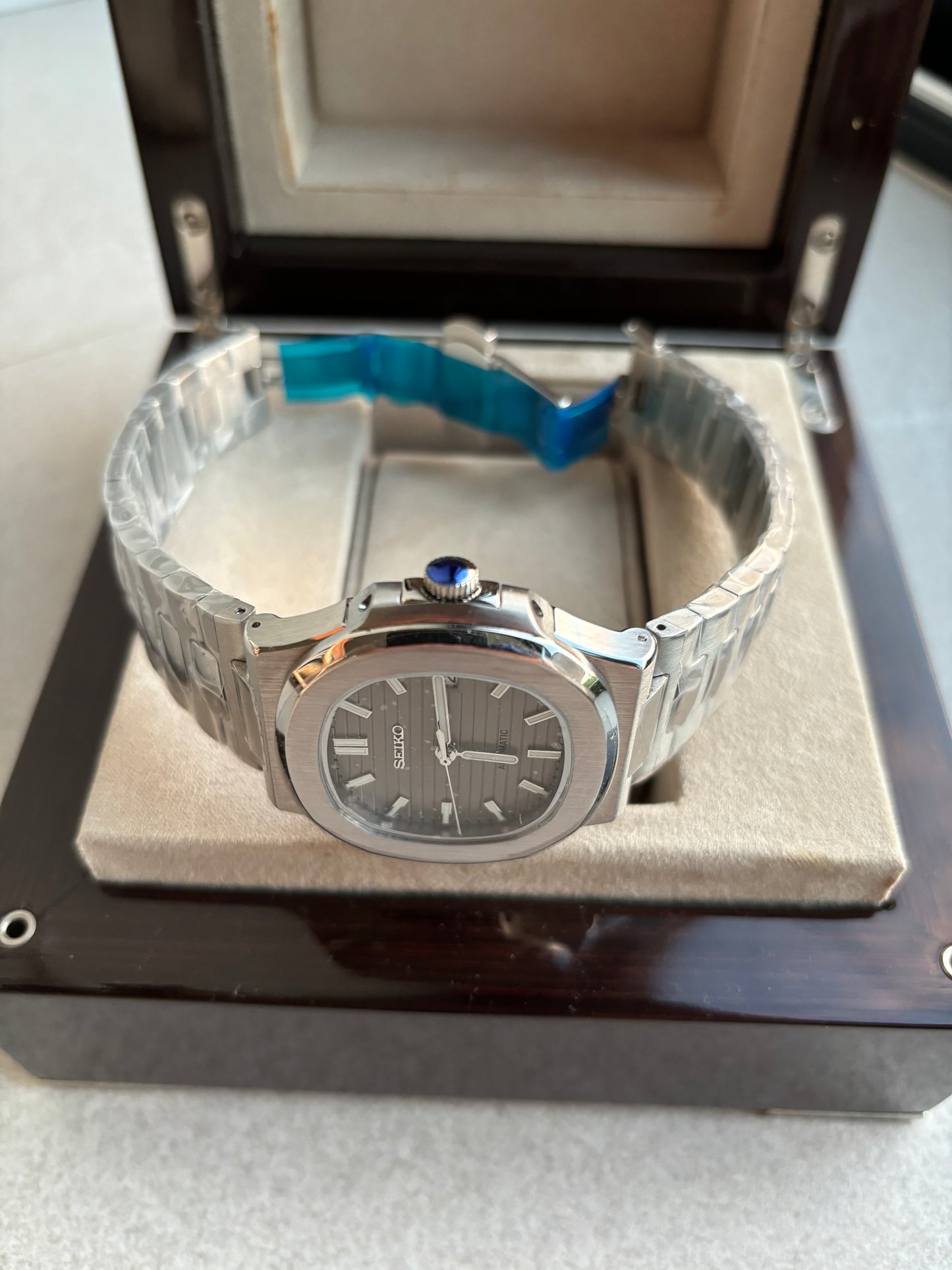 NAUTILUS LIGHT GREY - RELOJ SEIKO NH35 PERSONALIZADO