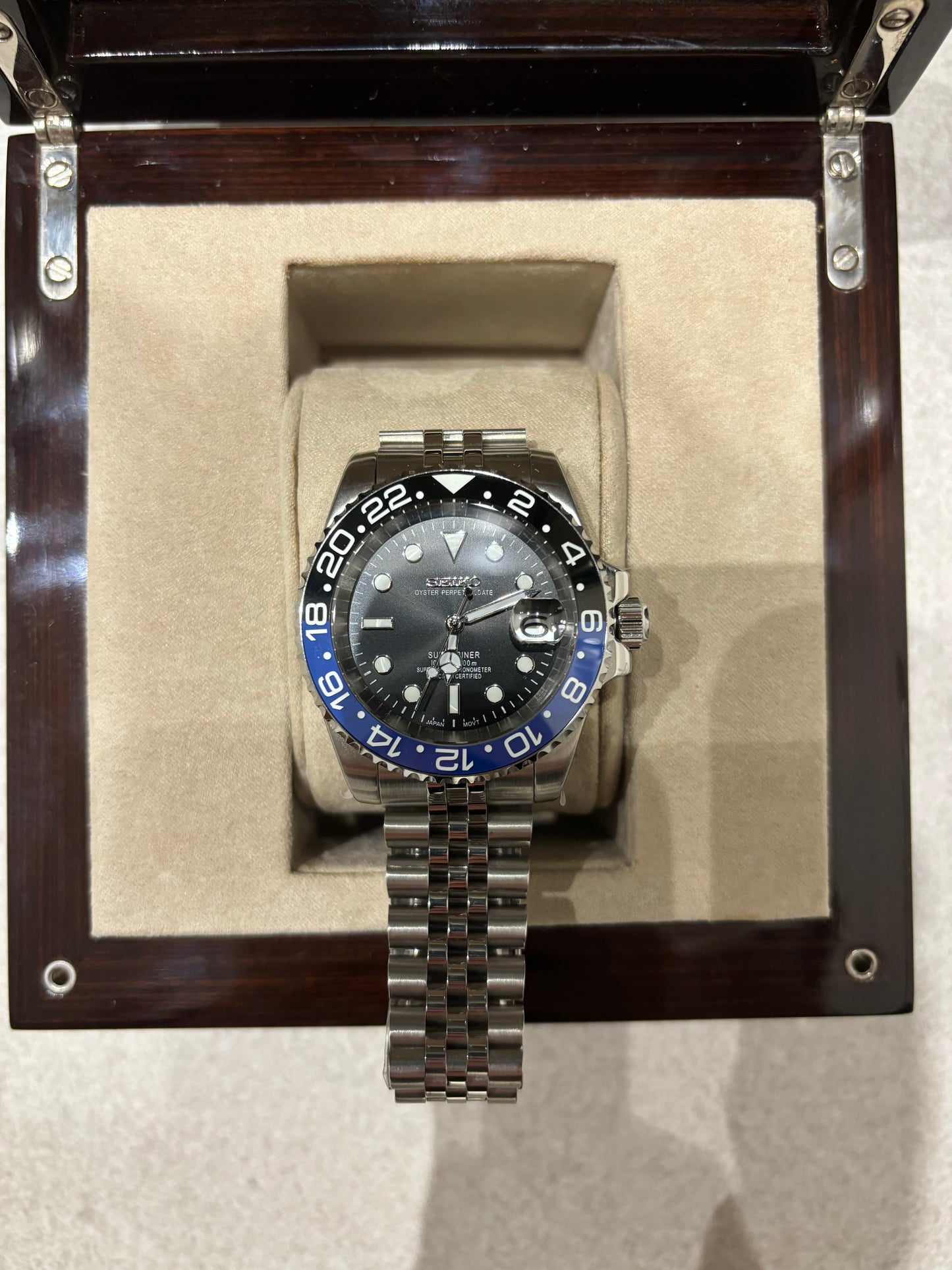 SUBMARINER BATMAN- RELOJ SEIKO NH35 PERSONALIZADO